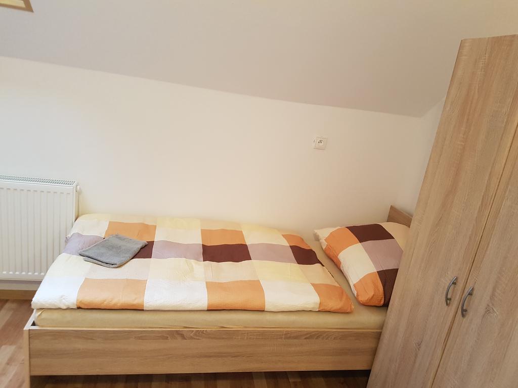Ubytování Žižkova Pacov Esterno foto
